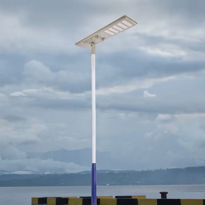 IP65 Aluminum Alloy Solar LED Street Light All In One 30W - 200W